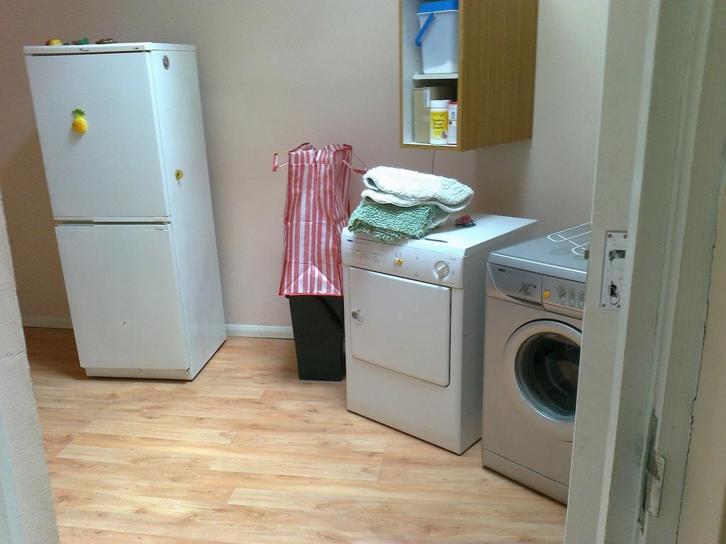 Oyo Guest House Ellipse Whetstone Экстерьер фото