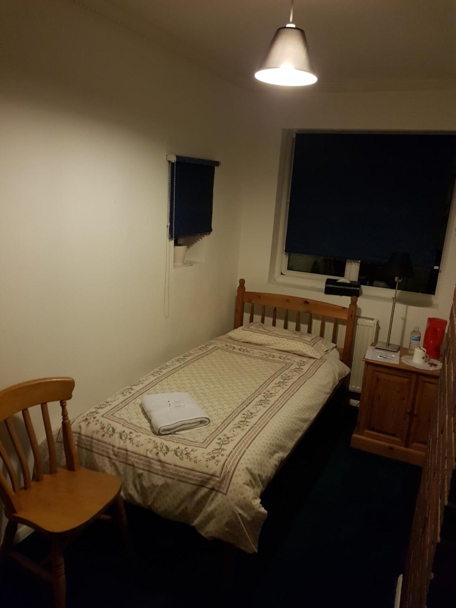 Oyo Guest House Ellipse Whetstone Экстерьер фото